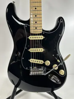 2023 BLACK P03049699