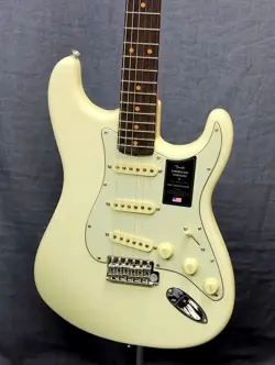 FENDER AMERICAN VINTAGE II 1961 STRATOCASTER OWT SAFE DELIVERY FROM JAPAN