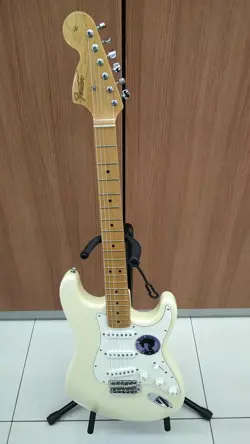 FENDER VOODOO ST OWT M ELECTRIC GUITAR 482961