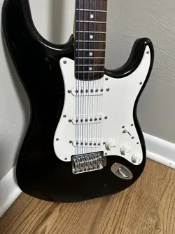 STRING SOLID ELECTRIC