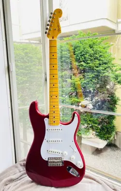 FENDER JAPAN STRATOCASTER ELECTRIC GUITAR VINTAGE FROM JAPAN