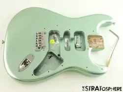 FENDER AMERICAN PROFESSIONAL II STRAT BODY + HARDWARE, ALDER MYSTIC SURF GREEN
