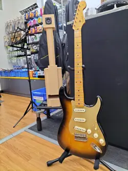 FENDER JAPAN STRATOCASTER ST57-900 ELECTRIC GUITAR 1990 MADE IN JAPAN