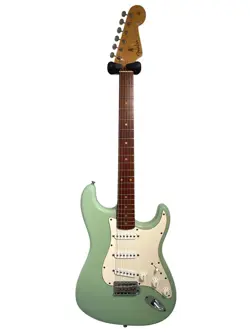 CS 1960 STRATOCASTER