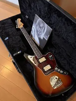 FENDER / KURT COBAIN JAGUAR
