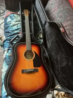 FENDER CD-60 DREADNOUGHT ACOUSTIC GUITAR SUNBURST