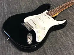 FENDER JAPAN STRATOCASTER USED ELECTRIC GUITAR