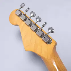 FENDER AMERICAN VINTAGE 57 STRATOCASTER / 1999 ELECTRIC GUITAR USED