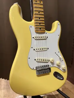 YELLOW WHITE W/HARD