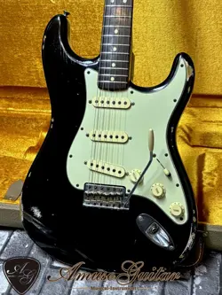 FENDER CUSTOM SHOP 1963 STRATOCASTER RELIC BLACK 2015 ELECTRIC GUITAR