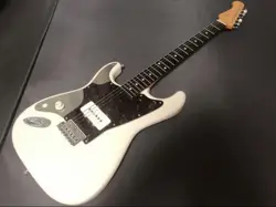 ASTRONAUTS GUITARS ONE