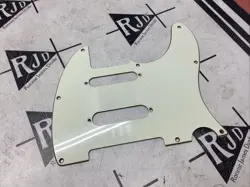 PICKGUARD PLATE WHITE