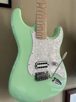 STRATOCASTER PARTSCASTER
