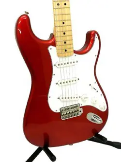 STRATOCASTER CAR/M USED