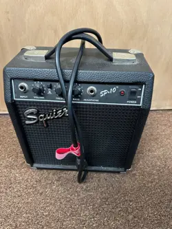 USED FENDER SQUIER SP-10 10 WATT GUITAR AMPLIFIER LOCAL PICKUP ONLY