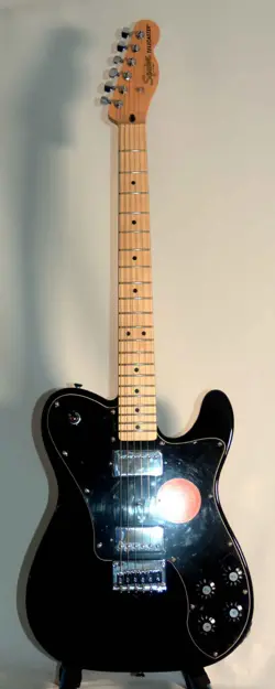 SQUIER BY FENDER TELECASTER DELUXE HH GOOD CONDITION PROSETUP CASE.