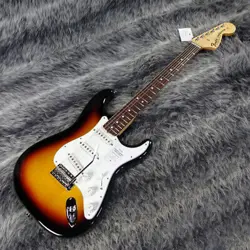 FENDER MADE IN JAPAN TRADITIONAL LATE 60S STRATOCASTER 3 COLOR SUNBURST