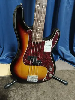 FENDER MADE IN JAPAN HERITAGE 60S PRECISION BASS ELECTRIC
