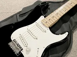 FENDER MADE IN JAPAN TRADITIONAL 50S STRATOCASTER BLACK
