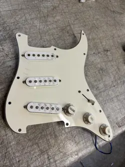 2008 FENDER STARCASTER SQUIER STRAT STRATOCASTER GUITAR LOADED PICKGUARD 3 PLY