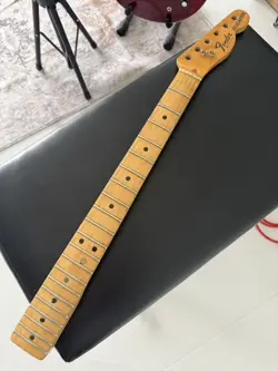 TELECASTER NECK BOLT