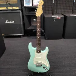 FENDER JAPAN JUNIOR COLLECTION STRATOCASTER ELECTRIC GUITAR