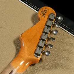 STRATOCASTER RELIC 2023