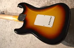 STRATOCASTER RELIC CC