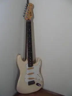 ELECTRIC GUITAR FENDER JAPAN STRATOCASTER ST-65 G DIRTY WHITE