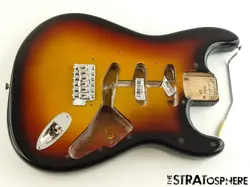 FENDER AV II AMERICAN VINTAGE STRATOCAST BODY + HARDWARE 1961 STRAT 3TS