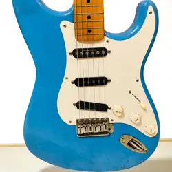 FENDER JAPAN STRATOCASTER 54 ELECTRIC GUITAR WITH SOFT CASE GOOD CONDITION