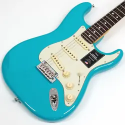 FENDER AMERICAN PROFESSIONAL II STRATOCASTER MIAMI BLUE   RW