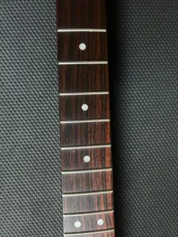 SQUIER STRATOCASTER SE