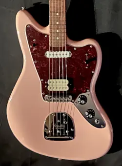 FENDER MEXICO PLAYER JAGUAR SHELL PINK W/SOFT CASE USED