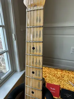 STRATOCASTER RELIC SUNBURST