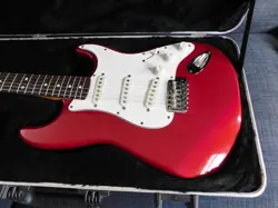 METALLIC RED W/FENDER