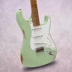 FENDER LIMITED EDITION FAT 1954 STRATOCASTER RELIC SUPER FADED AGED SURF GREEN