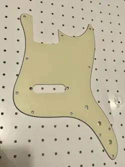 PICK GUARD 3PLY