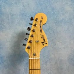 STRATOCASTER YELLOW