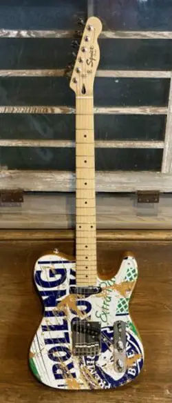 FENDER SQUIRE ROLLING