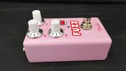 KITTY FUZZ FENDER