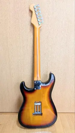 JAPAN STRATOCASTER SUNBURST