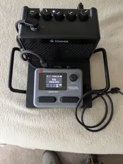 GUITAR AMPLIFIER FENDER