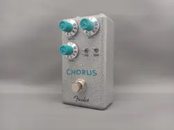 EFFECTS PEDAL CHORUS MODEL HAMMER TONE FENDER E4652