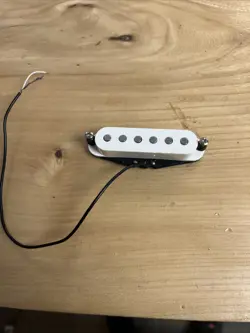 FENDER STRAT PICKUP