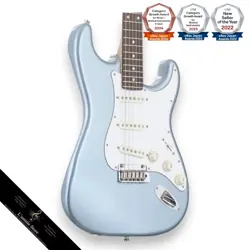 FENDER 2019 LIMITED COLLECTION STRATOCASTER ICE BLUE METALLIC MADE IN JAPAN