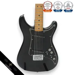 GUITAR BLACK STRAT