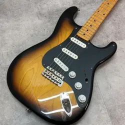 FENDER EXCLUSIVE CLASSIC SPECIAL 54 STRATOCASTER 2015