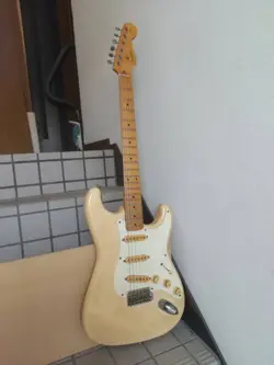 ELECTRIC GUITAR FENDER STRATOCASTER '57 1989 OLYMPIC WHITE MADE IN JAPAN