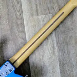 FENDER AMERICAN VINTAGE II 1972 TELECASTER LAKE PLACID BLUE